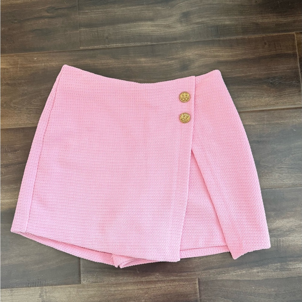 Chic Pink Wrap Skort